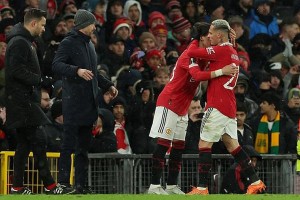 开云网页版登录-转折点亚特兰大临场应变，欧联今晚攻防权衡，质疑声仍在，轮换策略成焦点 